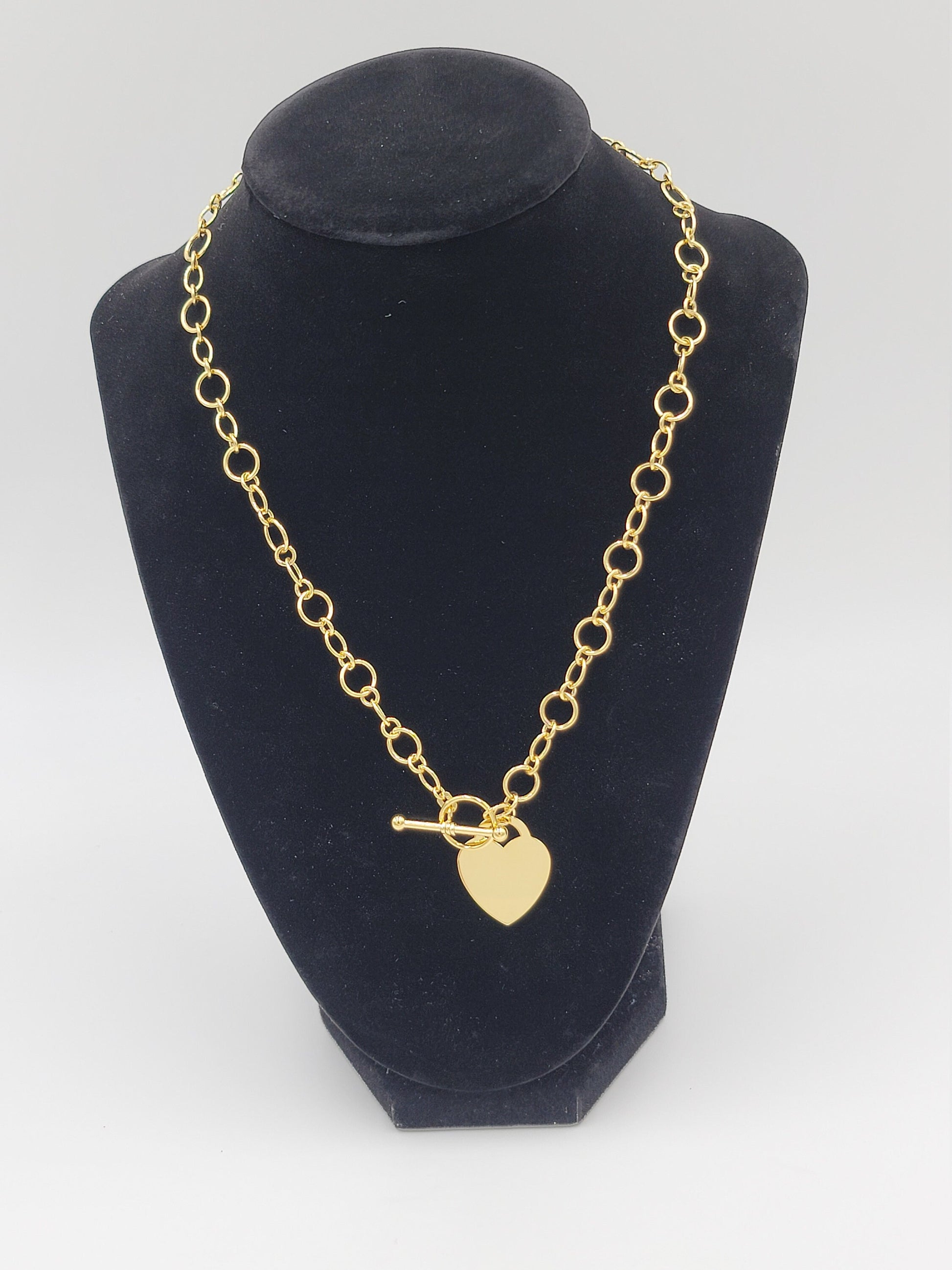 14K Yellow Gold Toggle Heart Necklace - Fancy jewelry - Fine jewelry - Everlasting -