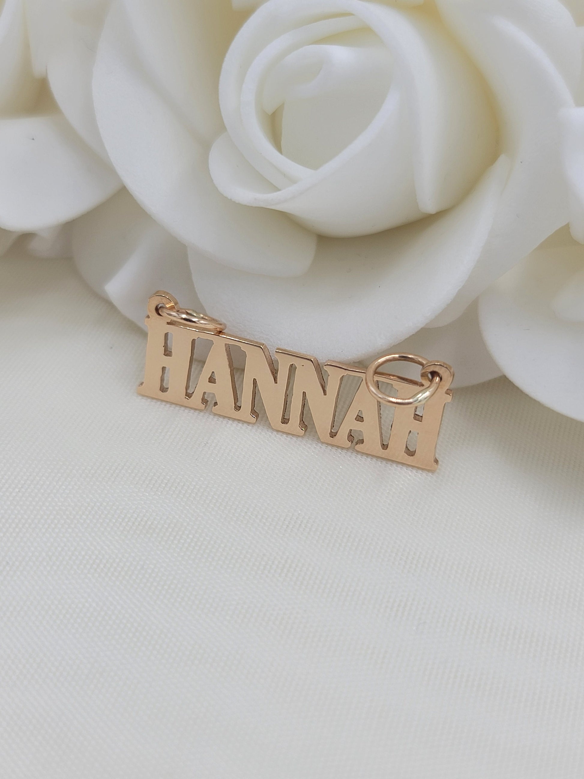 Solid 14k Gold Handmade Custom Nameplate Pendant - Bold - Cursive