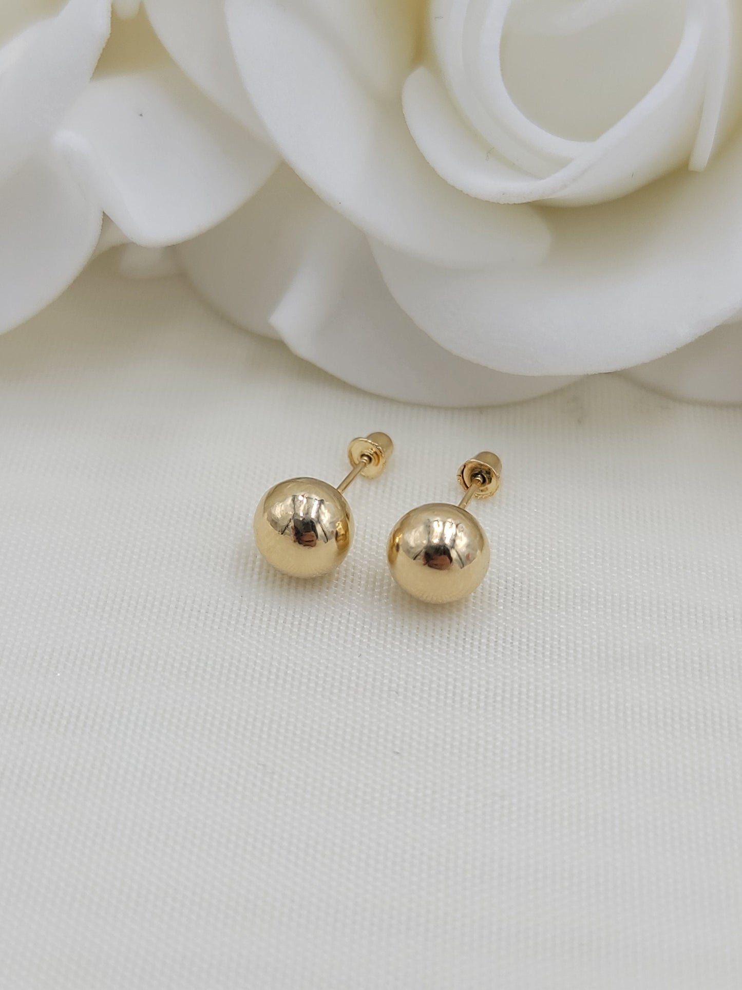 Dainty 14k gold ball stud earrings - Sizes 3mm, 4mm, 5mm, 6mm, 7mm - beautiful minimalist jewelry - just the perfect gift