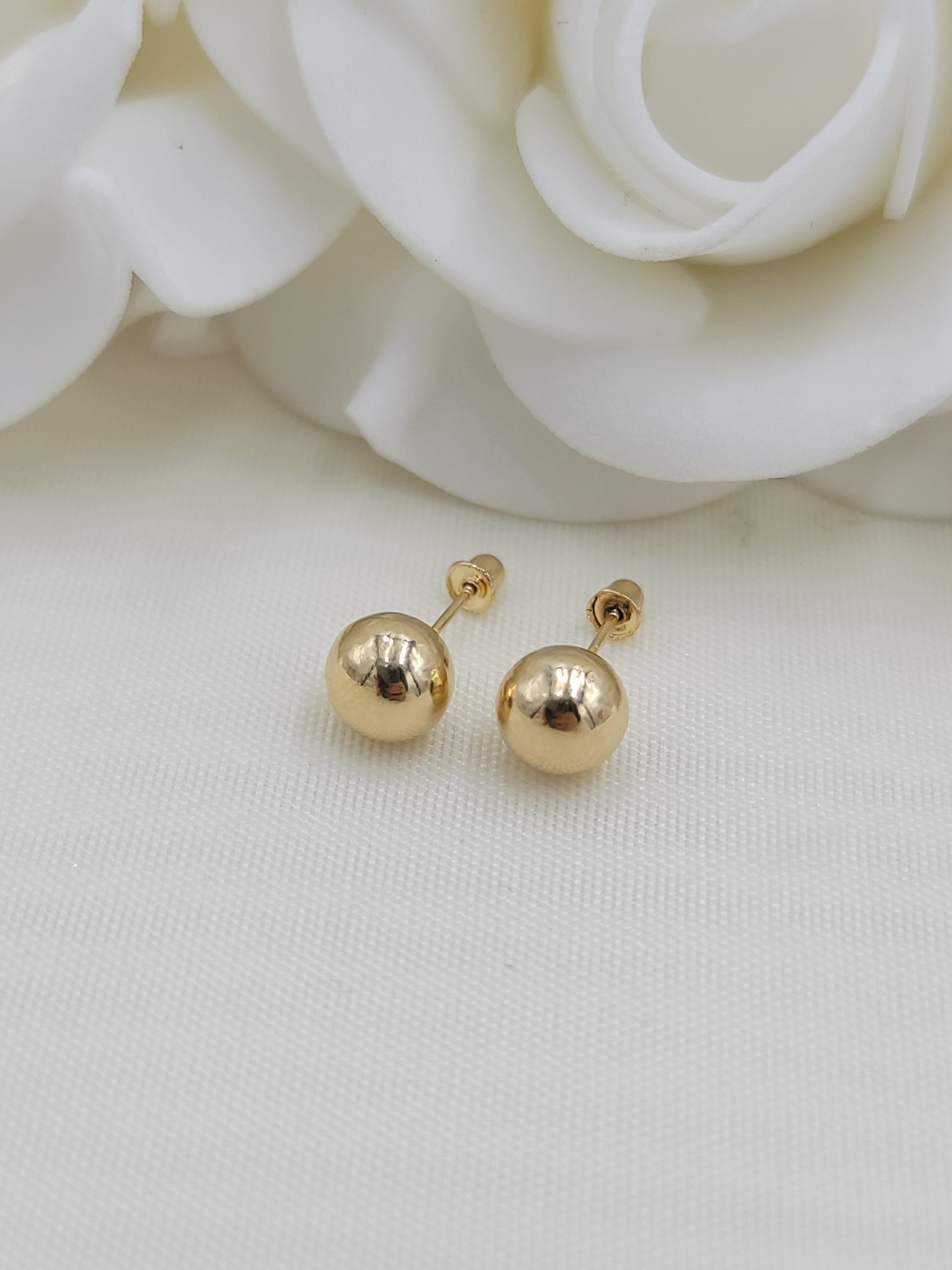 Dainty 14k gold ball stud earrings - Sizes 3mm, 4mm, 5mm, 6mm, 7mm - beautiful minimalist jewelry - just the perfect gift