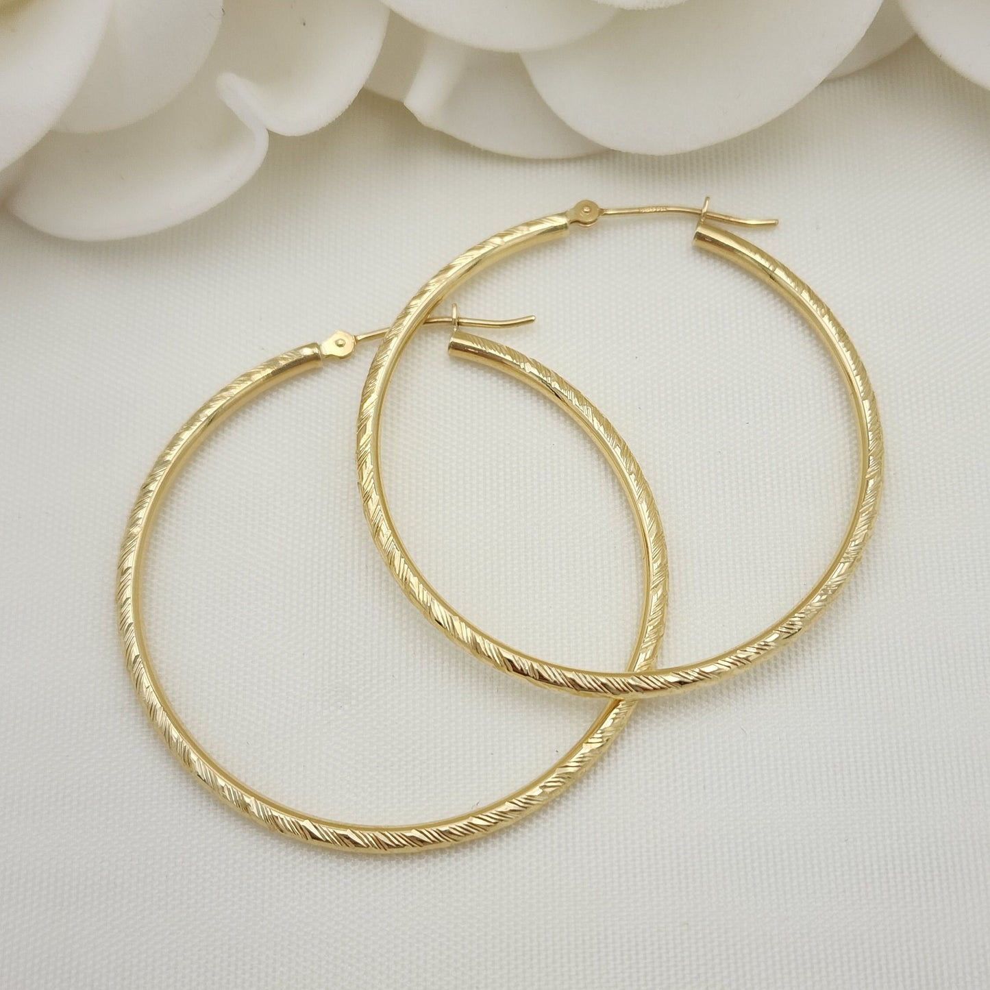 14k Gold Shiny Hoop Earrings - 2mm Thick -40mm - Everyday Hoops - For Her