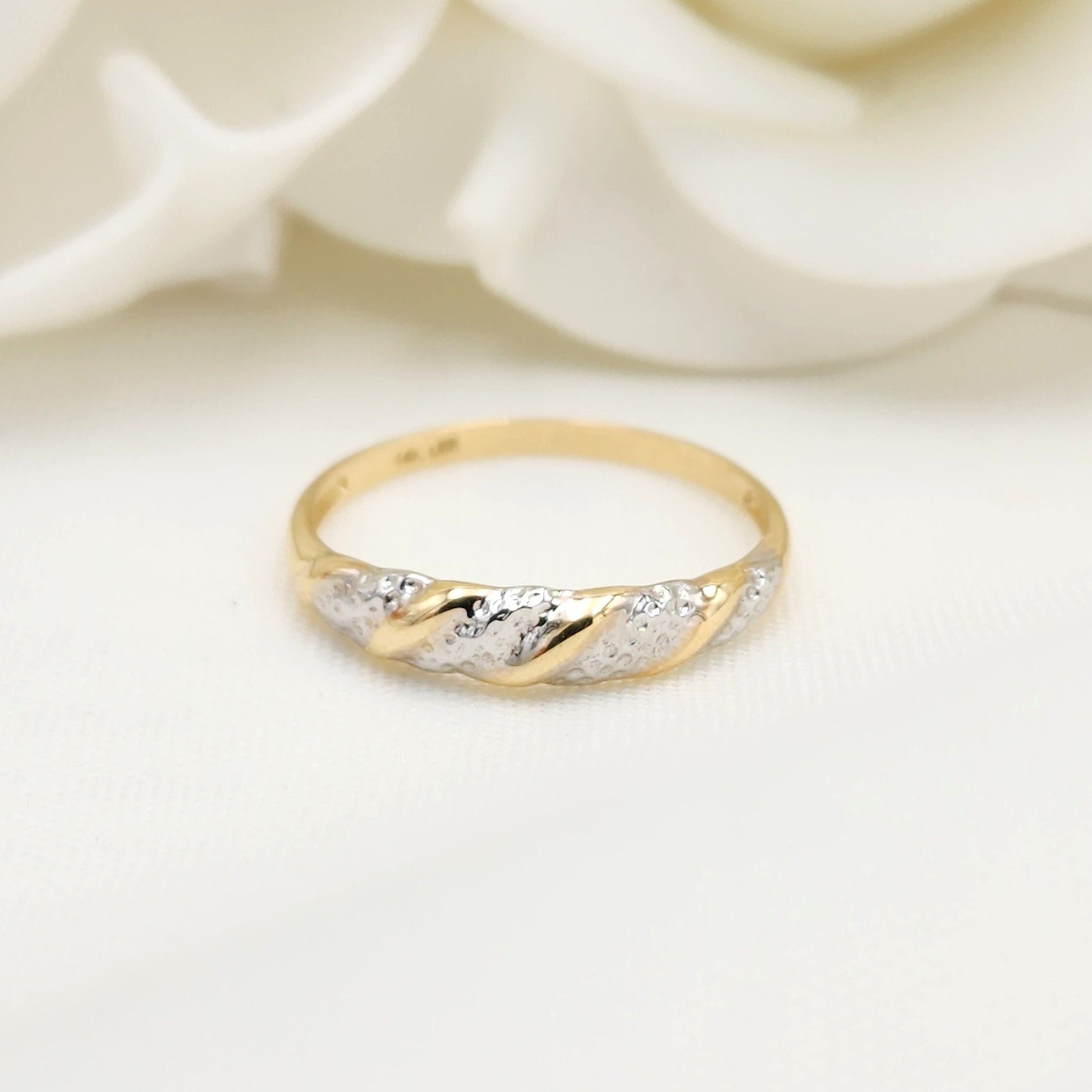 Dainty Croissant 14k Gold Ring - White and Yellow Gold - Twist Band - For Her - Minimalist