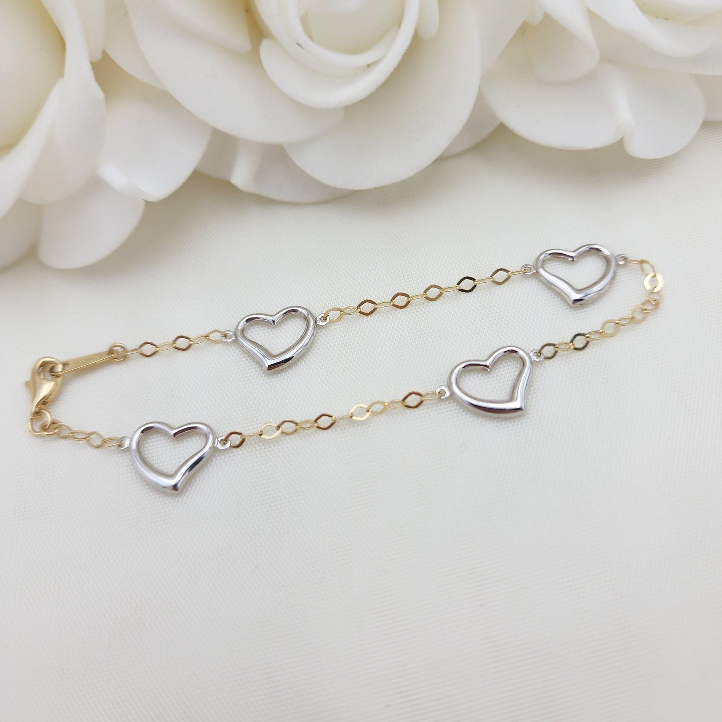 14k Gold White Hearts Oval Bracelet - 7.5 Inches - 2MM - For Her