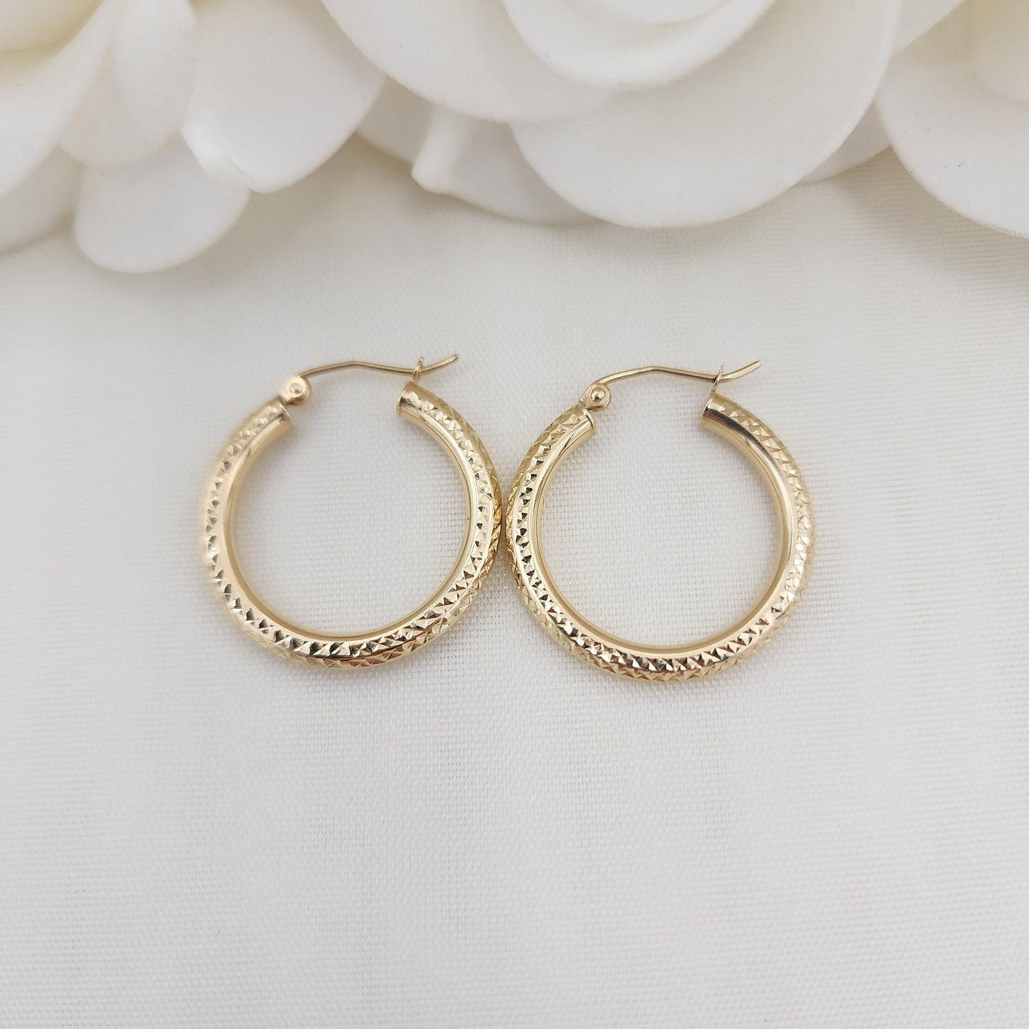 25MM 14k Gold Fully Diamond Cut Hoop Earrings - 3MM Thick - Perfect Gift - Modern Jewelry For Her