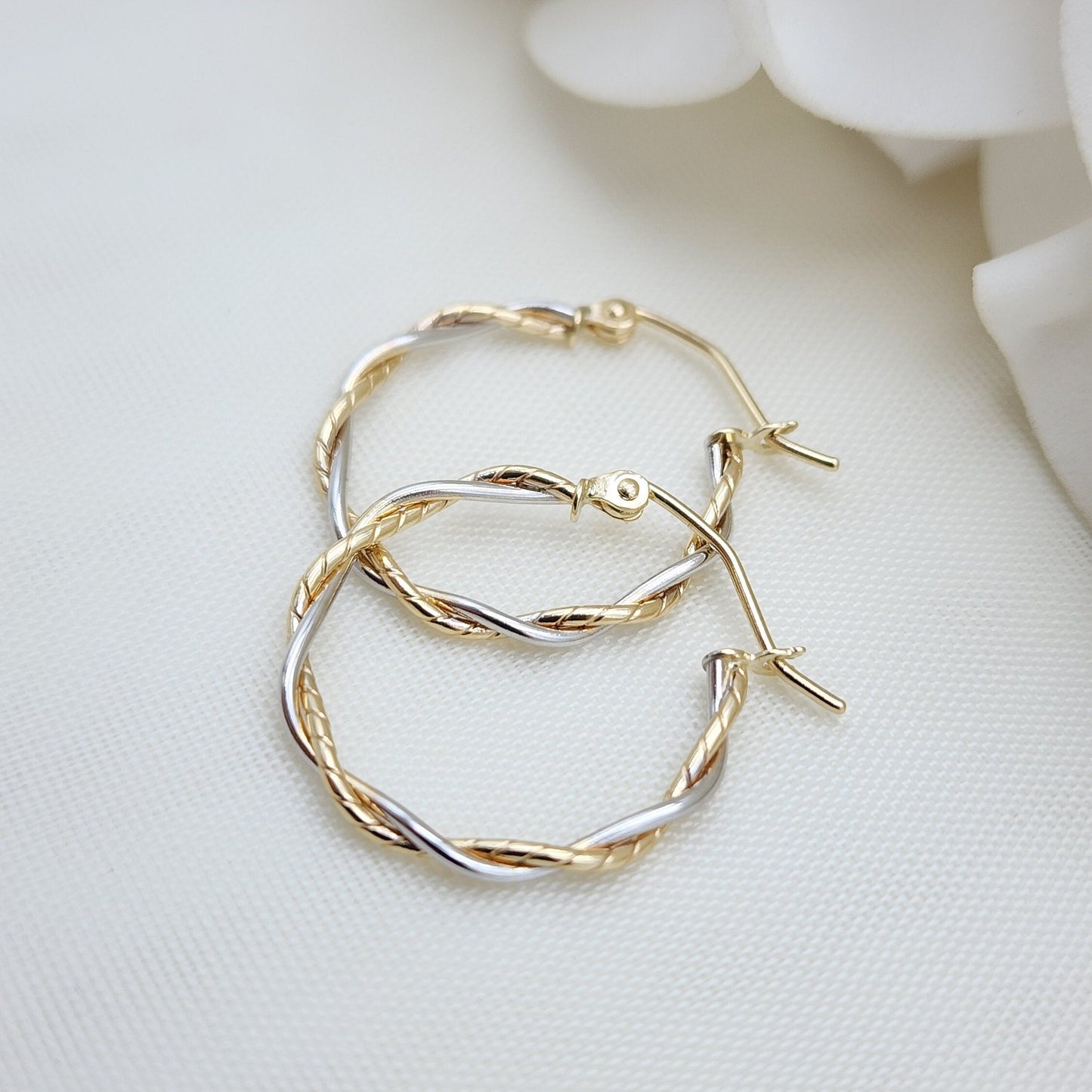 Dainty 14k Gold Twisted Hoop Earrings - 2 Tones Gold - For Her