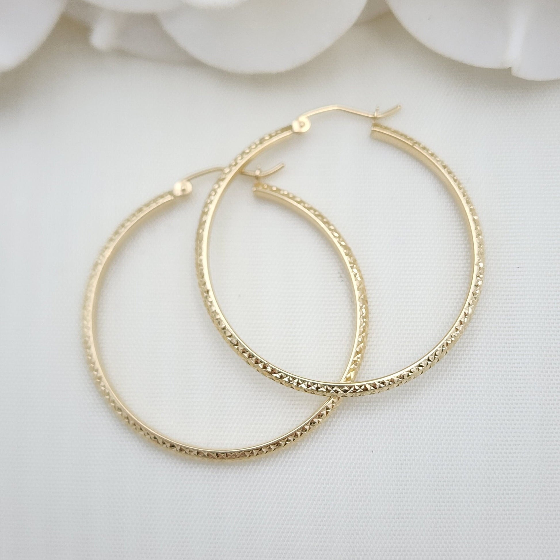 Real 14k Gold Shiny Diamond Cut Hoop Earrings - 3mm Thick - Small, medium, Large - Fine Jewelry - For Her