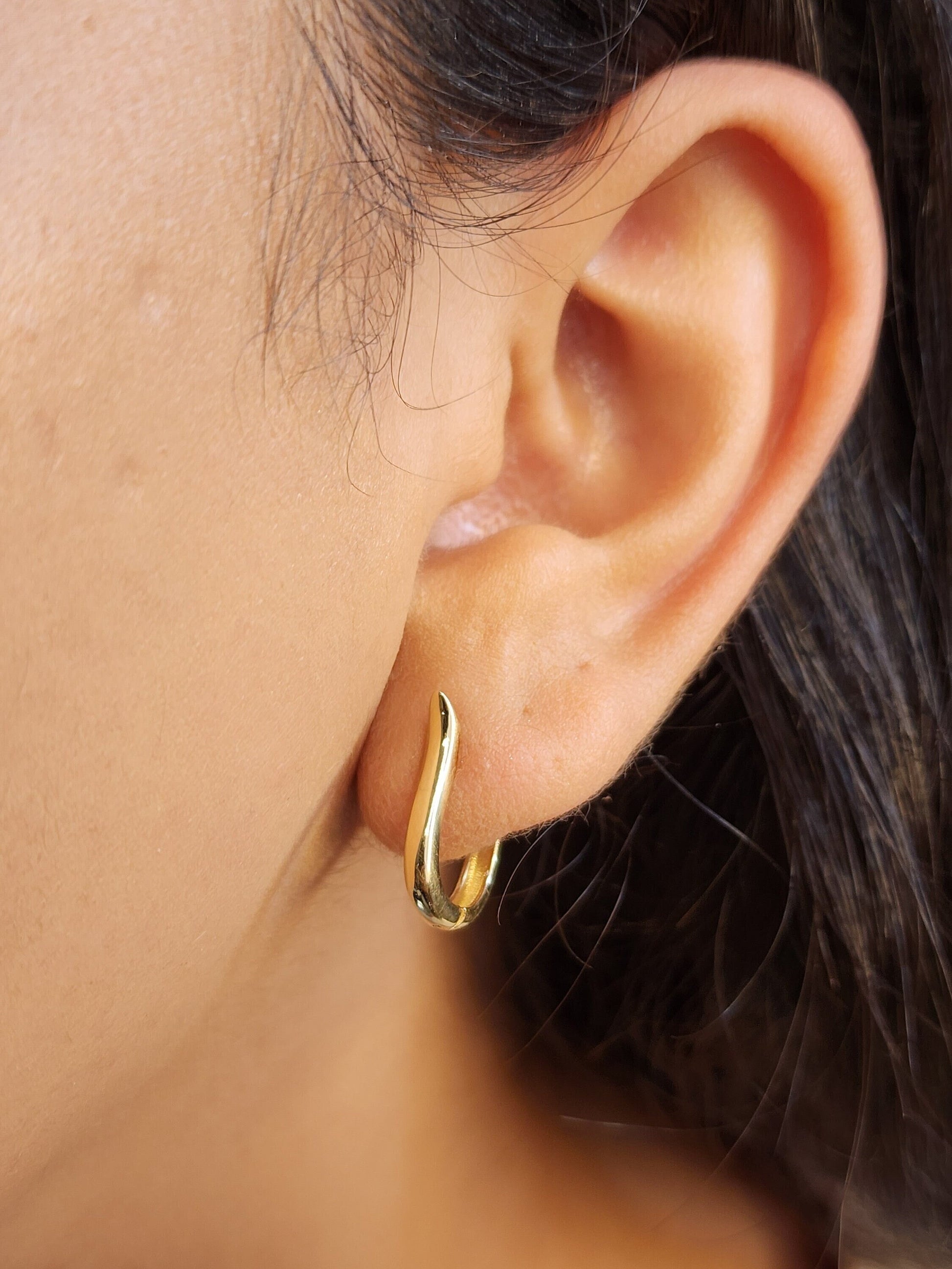 14k Gold Tear Polished Hoops Earrings - Dainty & Minimalistic Perfect Gift For Her