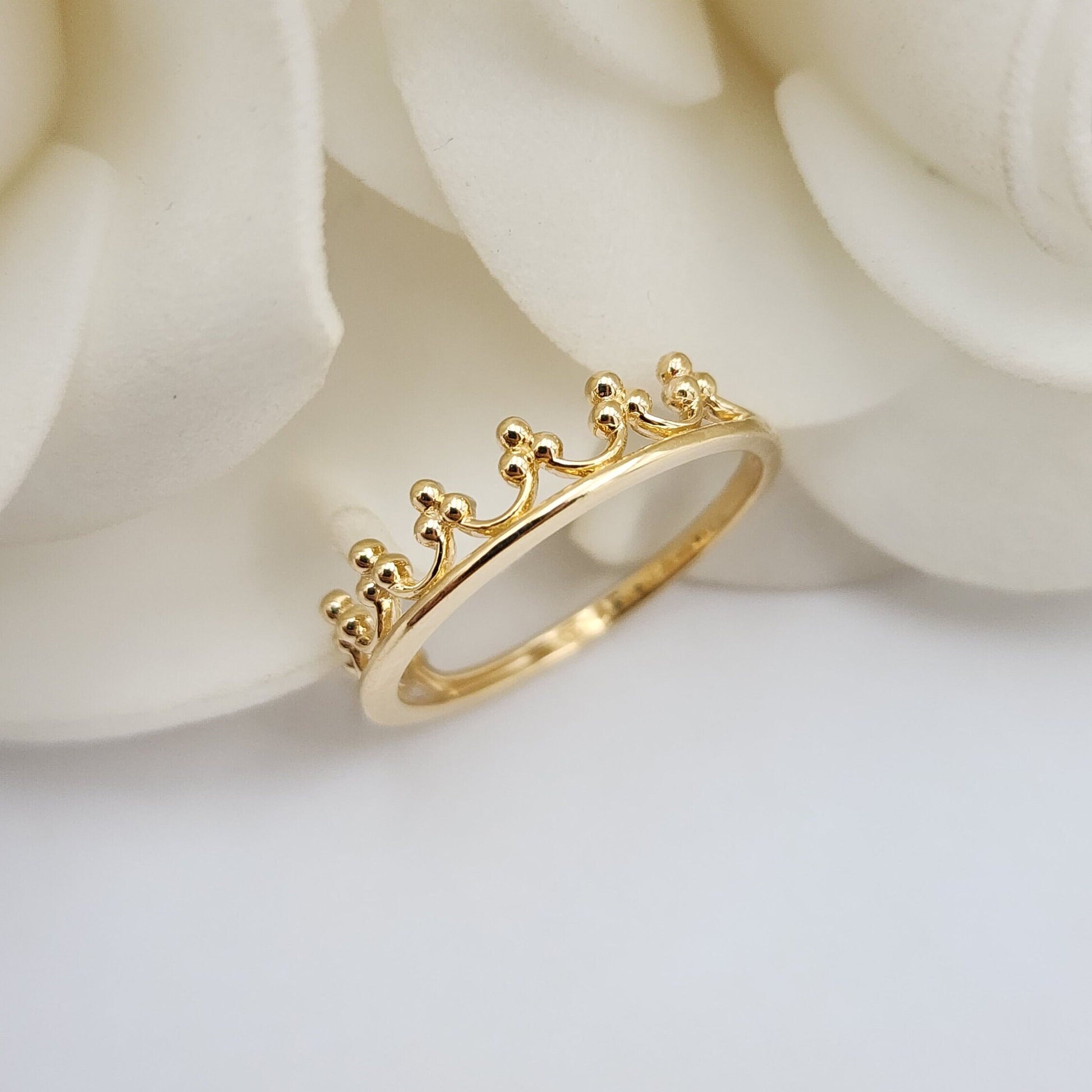 Solid 14k Gold Crown Ring - Dainty Crown Band - Fancy & Modern - Perfect For Her