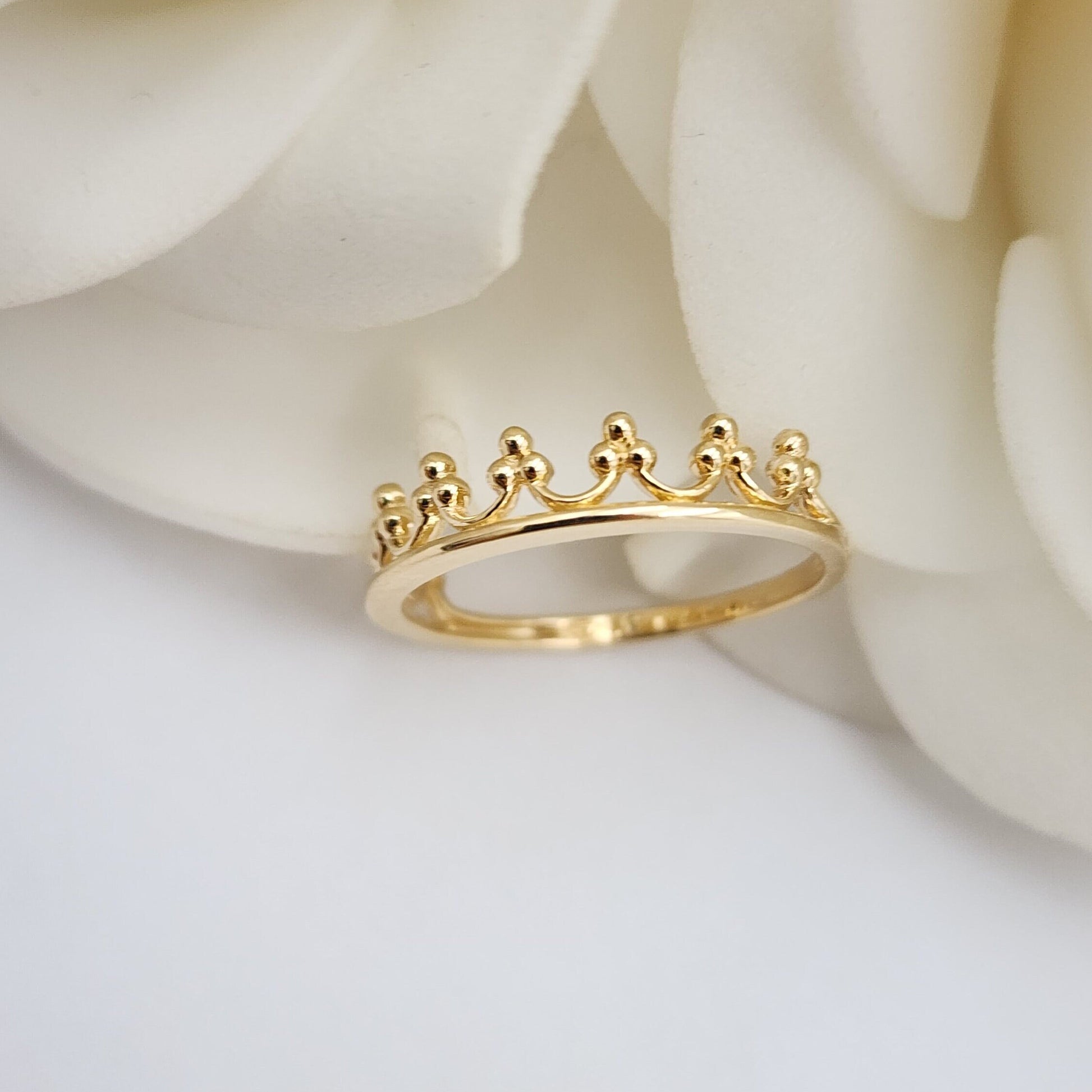 Solid 14k Gold Crown Ring - Dainty Crown Band - Fancy & Modern - Perfect For Her