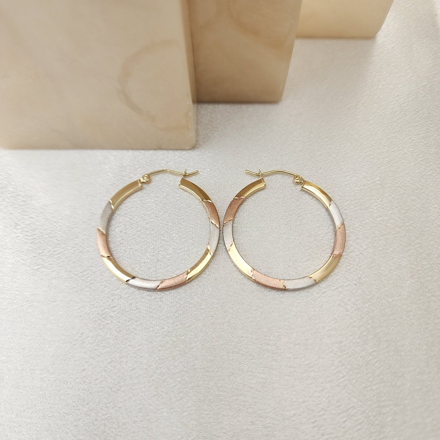 Unique 14k Gold 30mm Tricolor Gold Hoops Earrings - Lightweight & Versatile - Everyday Hoops - Gift For Her