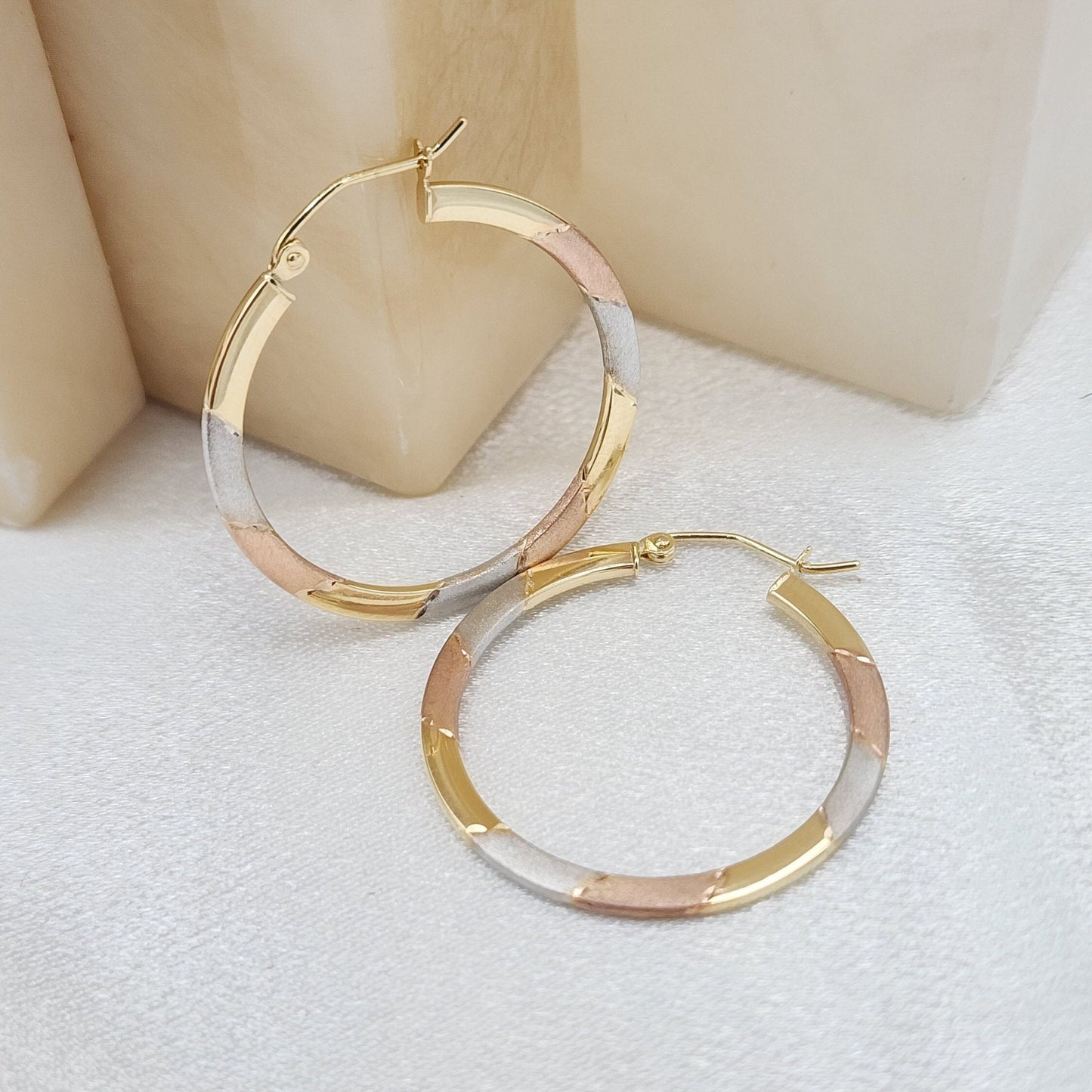 Unique 14k Gold 30mm Tricolor Gold Hoops Earrings - Lightweight & Versatile - Everyday Hoops - Gift For Her