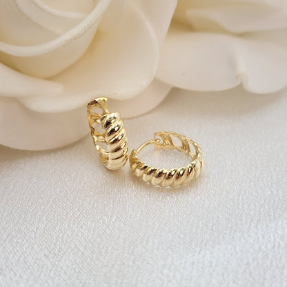 14k Gold Small Shrimp Huggies Earrings - Fine Jewelry - 14mm - 4mm Thick - Modern & Elegant