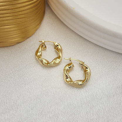 Chunky 14k Small Twisted Hoops Earrings - 5mm Thick - 18.5mm - Elegant & Versatile