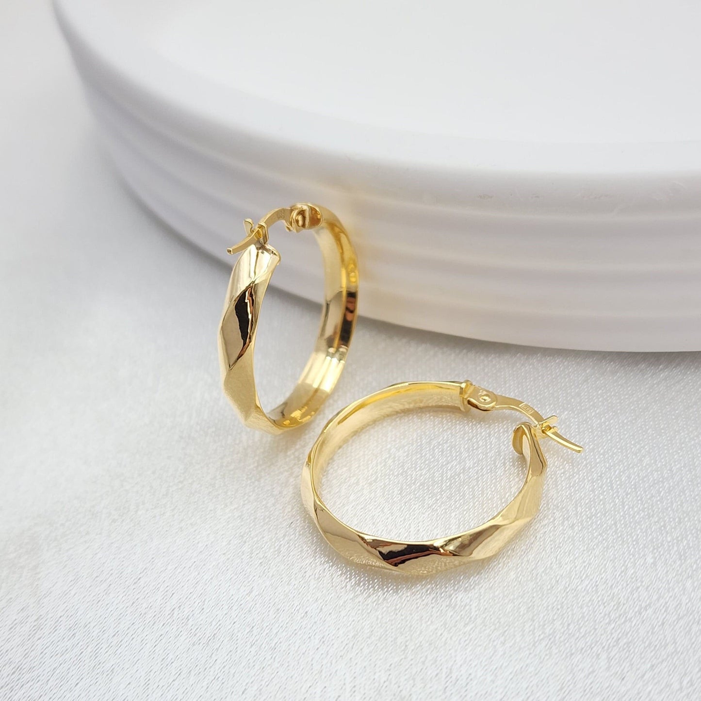 14k Gold Polished Twisted Pattern Hoop Earrings - 4mm Thick - 24mm - Shiny & Elegant - For Her - Real Gold