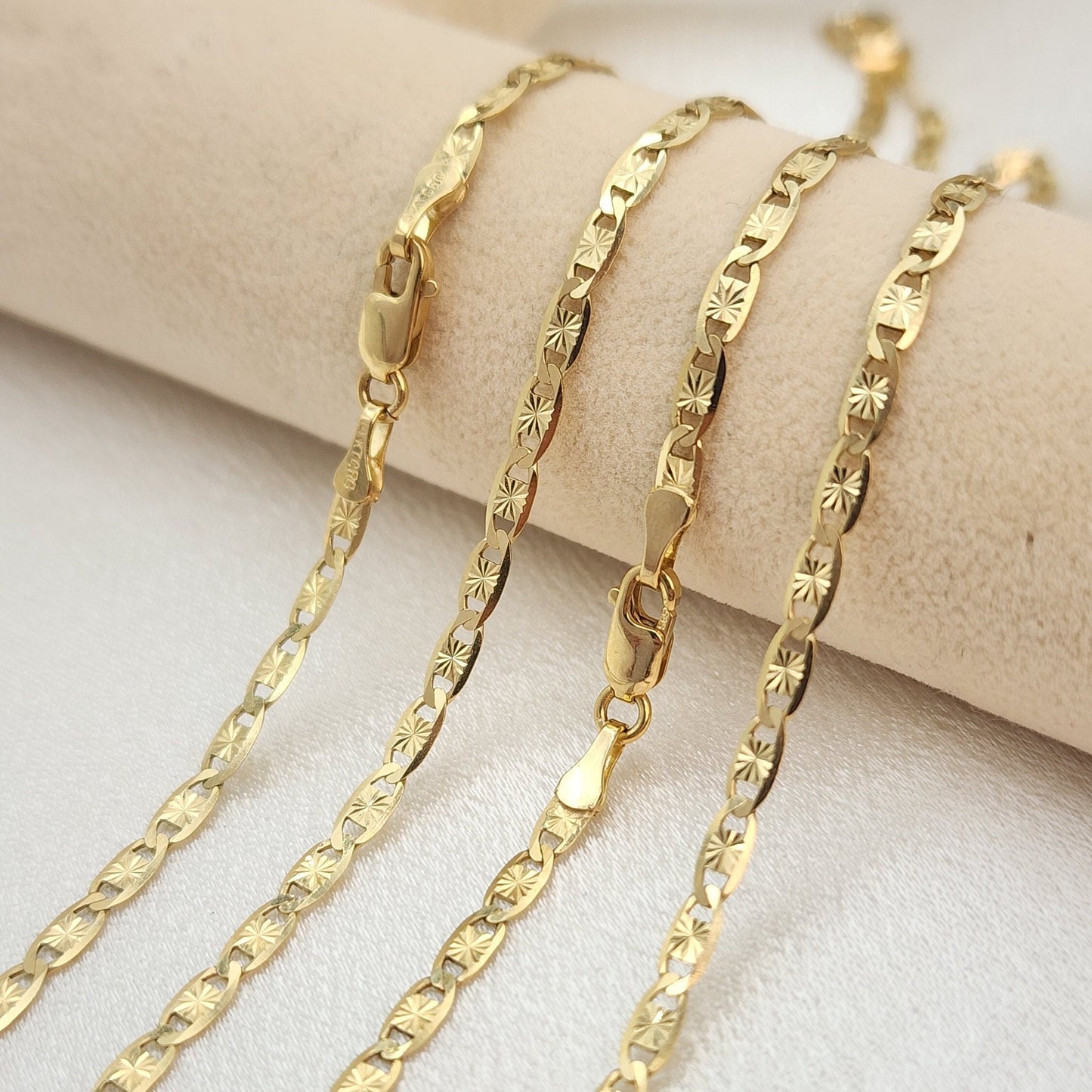 Solid 14k Gold Plain Yellow Valentino Chains - Unisex - For Her/For Him - Shiny & Sparkling