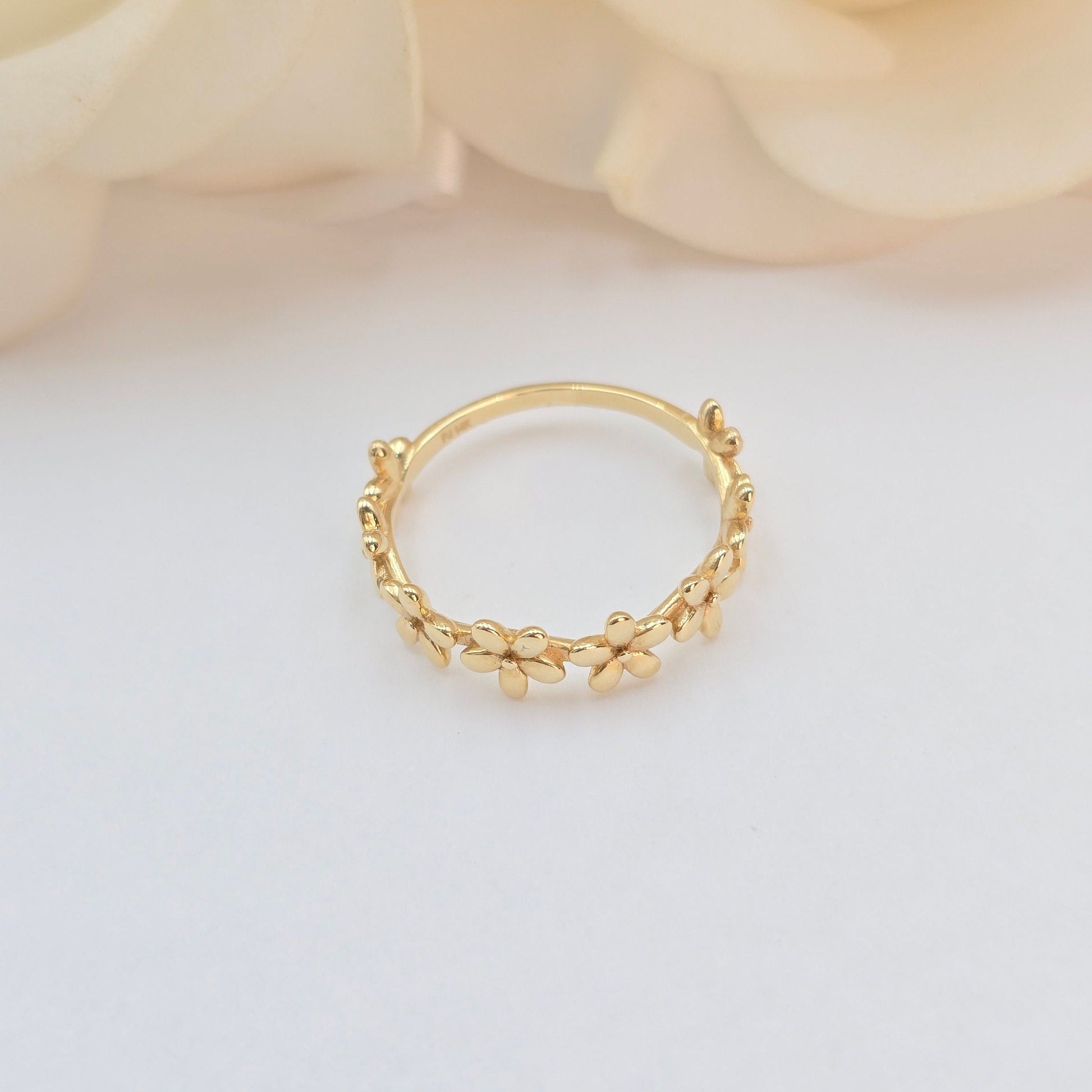 Solid 14k Gold Flowers Ring Band - For Her - Statement ring - Gift Idea - Anniversary Gift - Genuine Gold