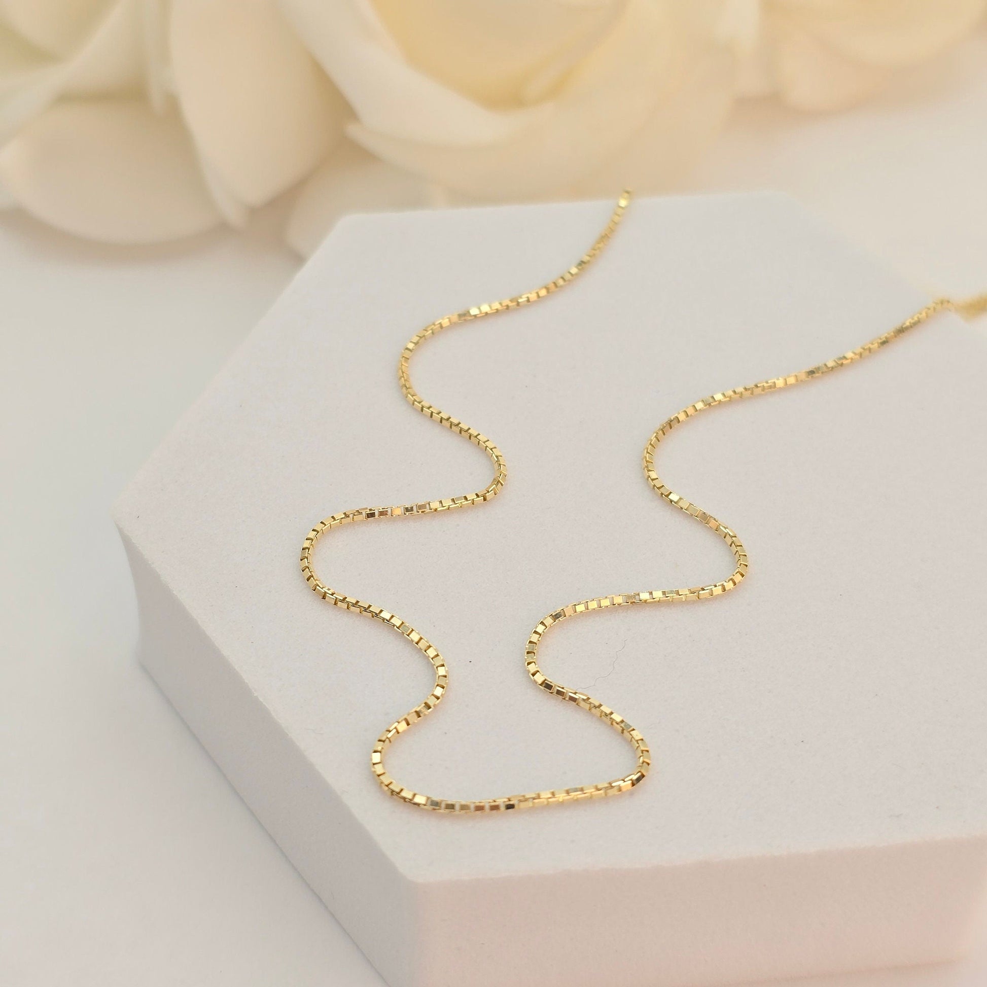 Solid 14k Gold Box Chain - 1MM Thick - Shiny Chains - Unisex - Dainty Necklace