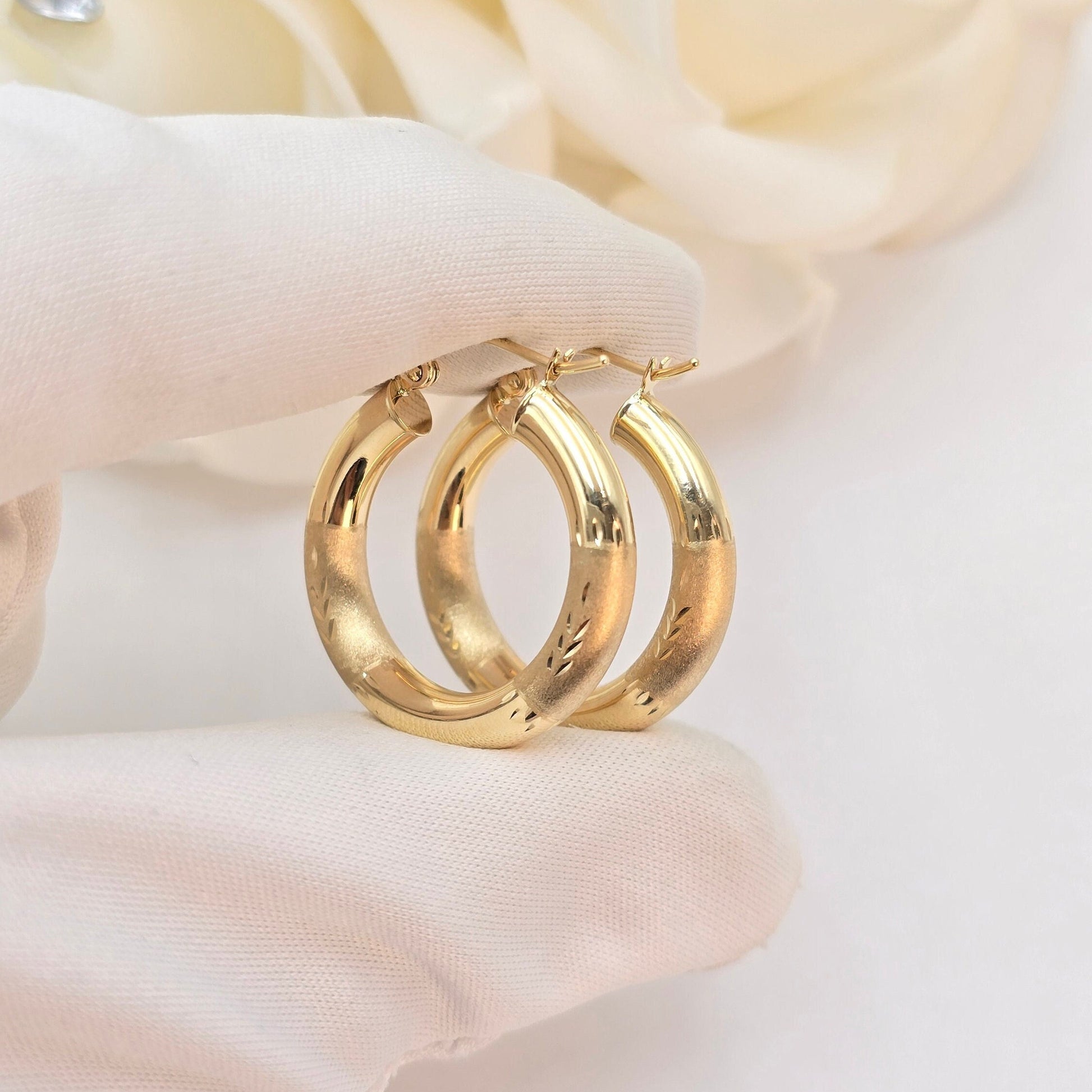 14k Gold Half Diamond Cut Half Polished Thick Hoop Earrings - 24mm, 35mm, 45mm, - Gift For Her - Genuine Gold