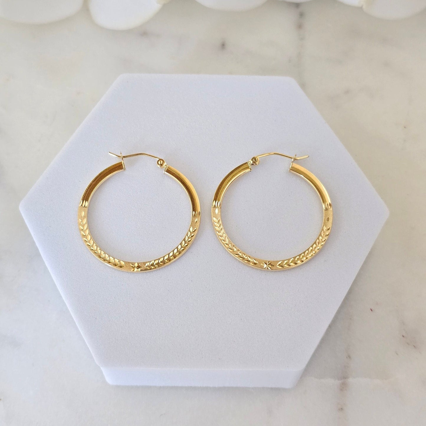 20mm, 25mm 30mm 14k Gold Diamond Cut Hoop Earrings - Fine Jewelry - Real Gold - For Her