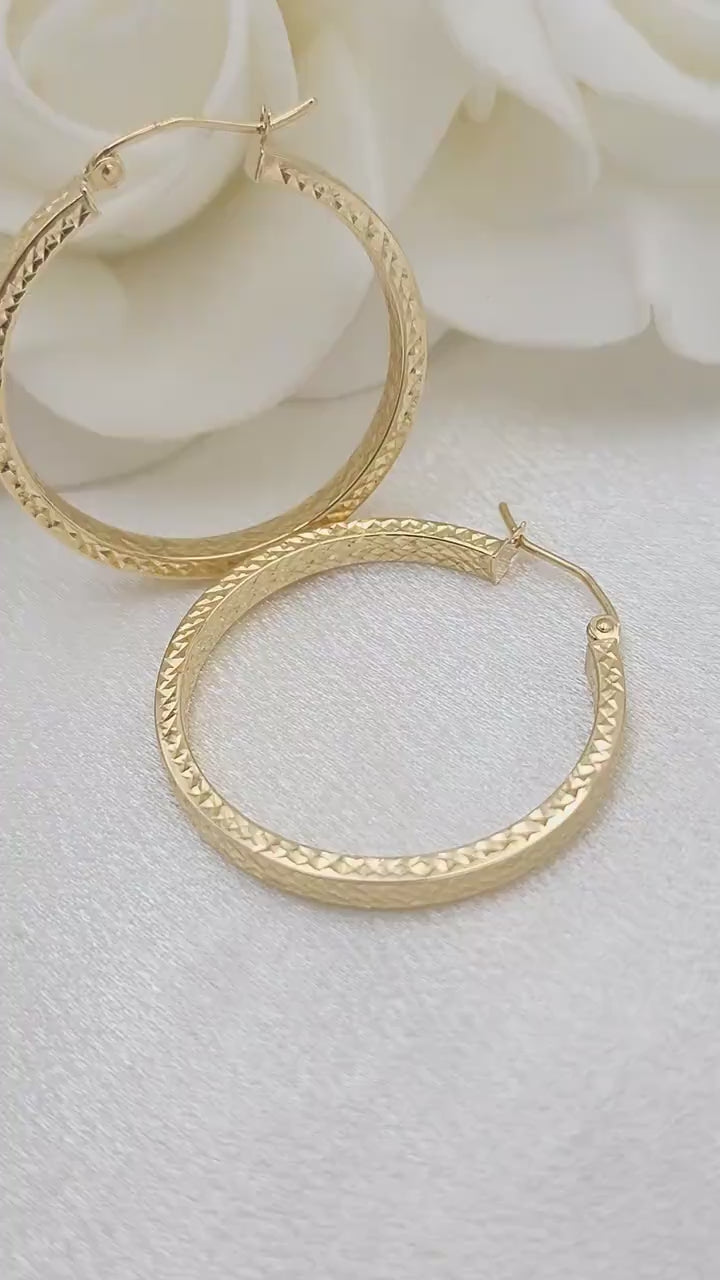 Real 14k Gold Square Diamond Cut Hoop Earrings - 30mm Diameter - Shiny And Modern - Perfect Gift  - Birthday, Mother's day, Anniversary