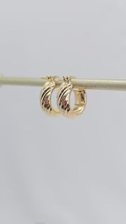 Thick 14k Gold Ondulated Hoop Earrings - 6MM Thick - 16mm - Real Gold Hoops For Her - Elegant & Versatile